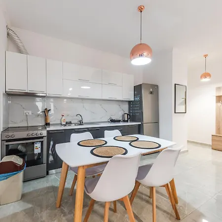 Mint By Appartement Tirana