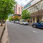 Mint By Lejlighed Tirana