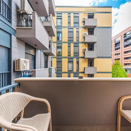 Mint By Lägenhet Tirana