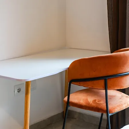 Mint By Lägenhet Tirana